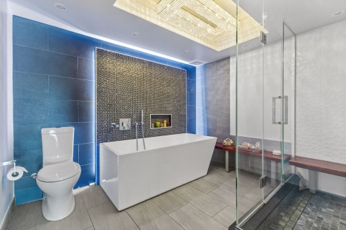 Master Bathroom - 6L-6100 Ch. Deacon, Montréal (Côte-Des-Neiges/Notre-Dame-De-Grâce), QC - Indoor Photo Showing Bathroom