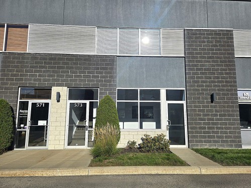 Front of Structure - 101-575 Boul. Du Curé-Boivin, Boisbriand, QC -  With Exterior