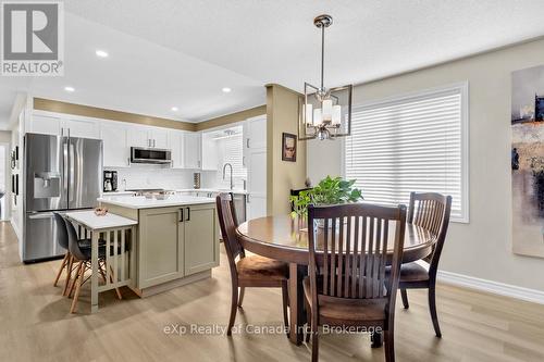 124 Wilson Avenue, Tillsonburg, ON - Indoor Photo Showing Dining Room