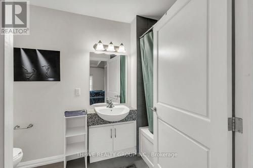 206 - 778 Laurelwood Drive, Waterloo, ON - Indoor Photo Showing Bathroom
