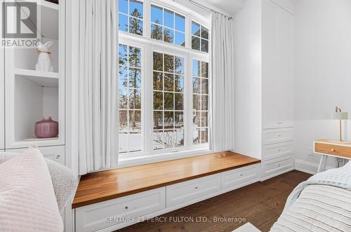 3905 Sideline 14, Pickering, ON - Indoor Photo Showing Bedroom