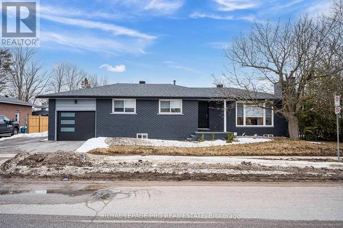 263 COOK STREET  Barrie, ON L4M 4H7