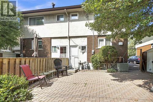 962 Dynes Road, Ottawa, ON - Outdoor