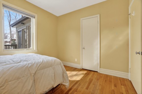Bedroom - 71 Av. Edison, Saint-Lambert, QC - Indoor Photo Showing Bedroom