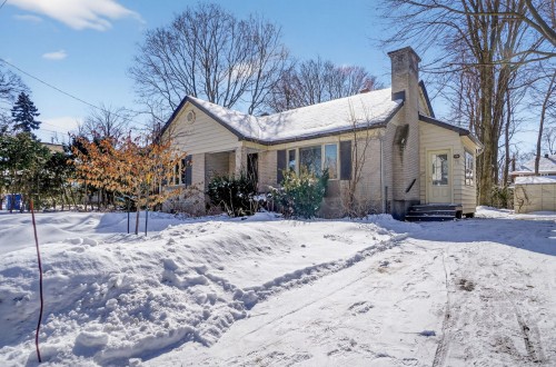 Front of Structure - 71 Av. Edison, Saint-Lambert, QC - Outdoor