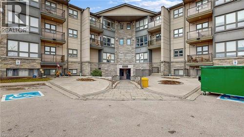 15 JACKSWAY Crescent Unit# 117  London, ON N5X 3T8
