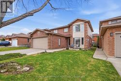 31 REPUBLIC AVENUE  Hamilton, ON L9B 2G6