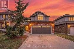 215 MUNNOCH BOULEVARD Woodstock (Woodstock - North), ON N4T 1V7