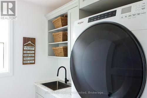 574461 Sideroad 40, West Grey, ON - Indoor Photo Showing Laundry Room
