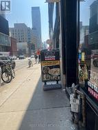 634 YONGE STREET Toronto, ON M4Y 1Z8