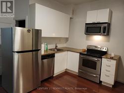 2ND REAR - 181 AUGUSTA AVENUE Toronto, ON M5T 2L4
