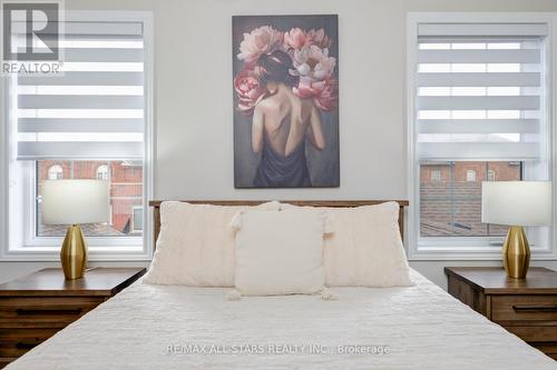 212 East'S Corners Boulevard, Vaughan, ON - Indoor Photo Showing Bedroom