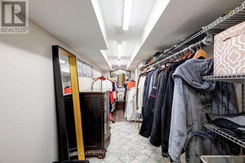 212 East'S Corners Boulevard, Vaughan, ON - Indoor With Storage