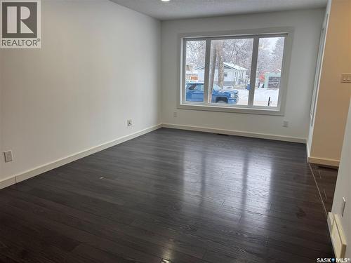 527 Alexandra Street, Weyburn, SK - Indoor Photo Showing Other Room