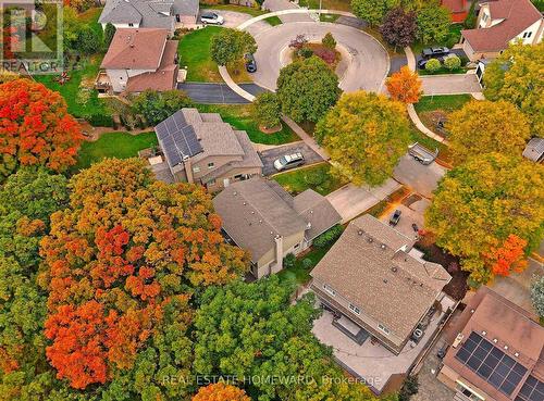 3058 VIEWMOUNT ROAD  Oakville, ON L6L 5M7