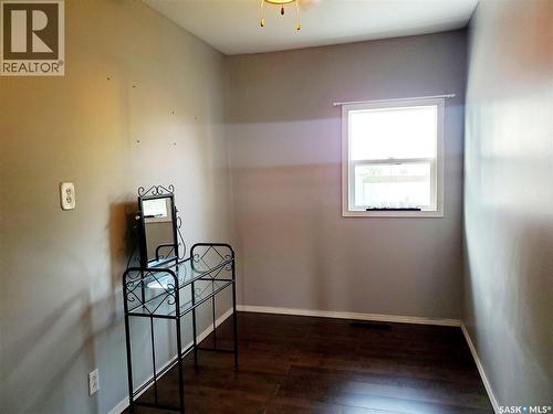 102 Railway Avenue E, Waldeck, SK - Indoor Photo Showing Other Room