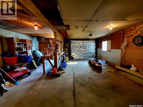 102 Railway Avenue E, Waldeck, SK - Indoor