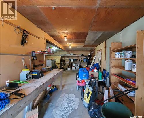 102 Railway Avenue E, Waldeck, SK - Indoor