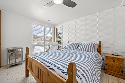 Chambre à coucher principale - 2250 Ch. De L'Étang, Sainte-Adèle, QC - Indoor Photo Showing Bedroom