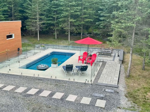 Piscine - 2250 Ch. De L'Étang, Sainte-Adèle, QC - Outdoor With In Ground Pool