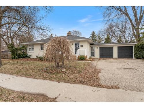 381 EAST Street NORTH Sarnia, ON N7T 6Y6