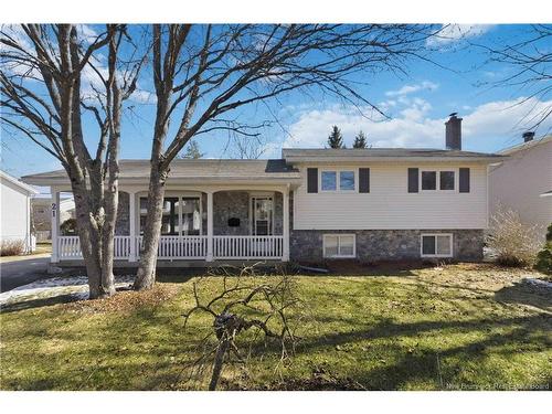 21 Cherry Crt, Riverview, NB 