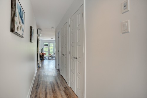 Passageway - 3950 Rue Lacordaire, Montréal (Mercier/Hochelaga-Maisonneuve), QC - Indoor Photo Showing Other Room