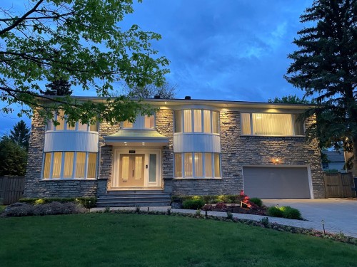 Front of Structure - 2150 Ch. Athlone, Mont-Royal, QC - Outdoor With Facade