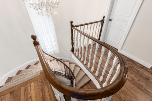 Staircase - 2150 Ch. Athlone, Mont-Royal, QC - Indoor Photo Showing Other Room