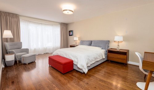 Master Bedroom - 2150 Ch. Athlone, Mont-Royal, QC - Indoor Photo Showing Bedroom