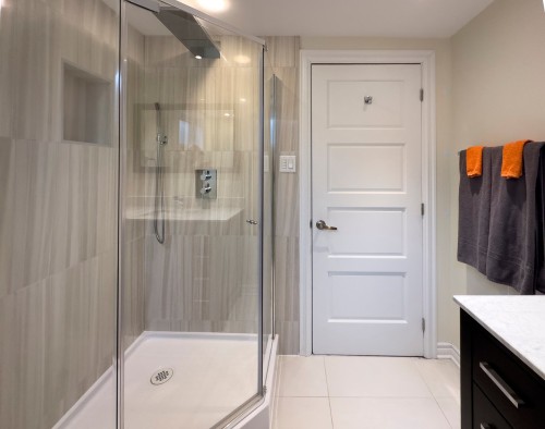 Bathroom - 2150 Ch. Athlone, Mont-Royal, QC - Indoor Photo Showing Bathroom