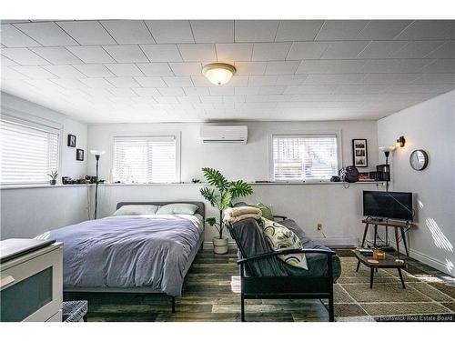 12 Dahlia Dr, Fredericton, NB 