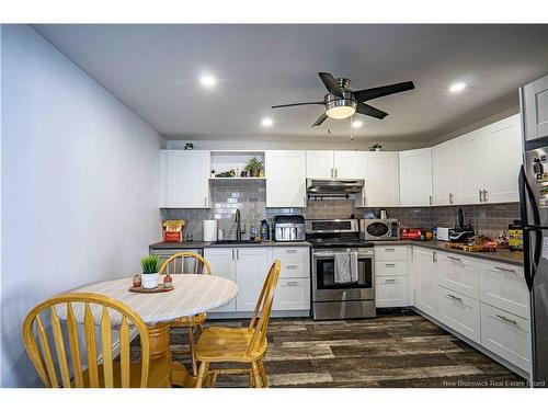 12 Dahlia Dr, Fredericton, NB 