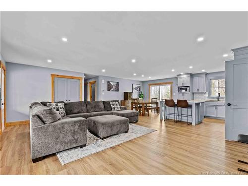 30 Loyalist Lane, Upper Kingsclear, NB 