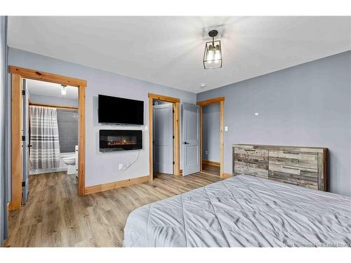 30 Loyalist Lane, Upper Kingsclear, NB 