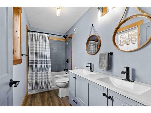 30 Loyalist Lane, Upper Kingsclear, NB 