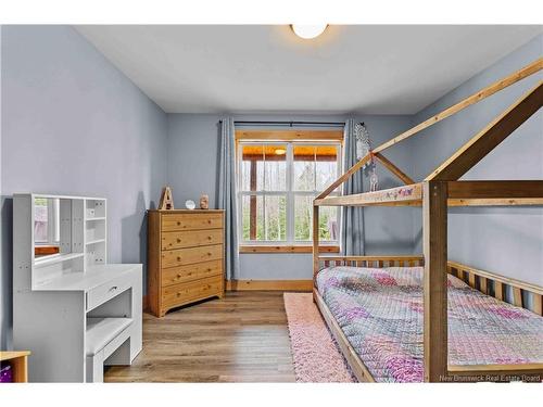 30 Loyalist Lane, Upper Kingsclear, NB 