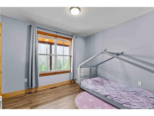 30 Loyalist Lane, Upper Kingsclear, NB 