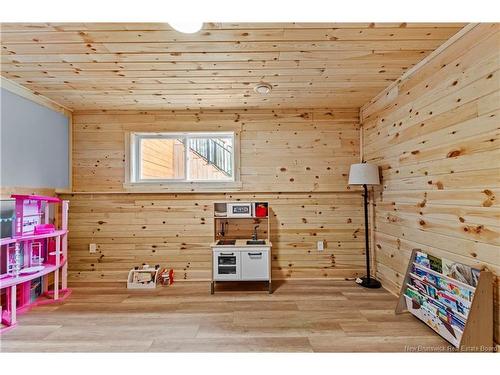 30 Loyalist Lane, Upper Kingsclear, NB 
