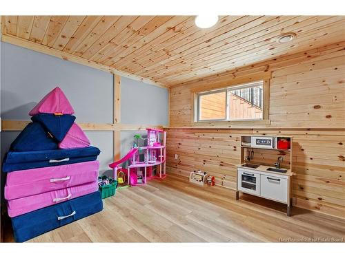 30 Loyalist Lane, Upper Kingsclear, NB 