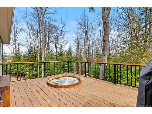 30 Loyalist Lane, Upper Kingsclear, NB 