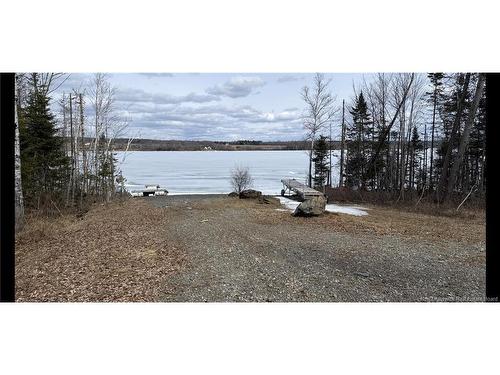 30 Loyalist Lane, Upper Kingsclear, NB 