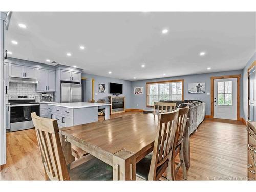 30 Loyalist Lane, Upper Kingsclear, NB 