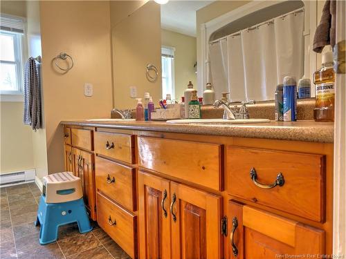 126 Christopher Dr, Burton, NB 