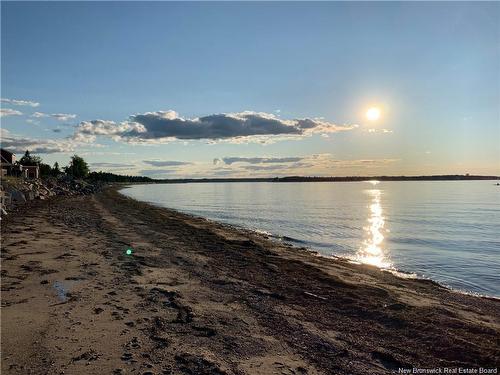 345 Bayshore Dr, Bathurst, NB 