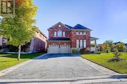 619 FERNBANK ROAD  Newmarket, ON L3X 3E4