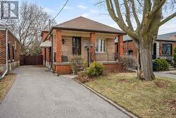 83 ELMA STREET Toronto, ON M8V 1X9
