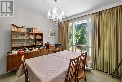 1491 Woodeden Drive, Mississauga, ON - Indoor Photo Showing Dining Room