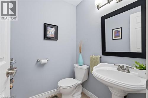 2223 Headon Road, Burlington, ON - Indoor Photo Showing Bathroom