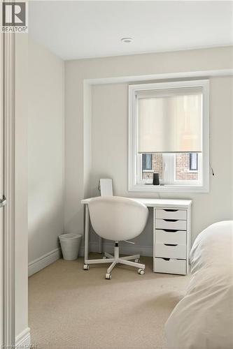 Office space with light colored carpet and baseboards - 1862 Burnhamthorpe Road, Mississauga, ON - Indoor Photo Showing Office